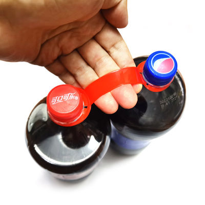Бутылка с водой для домашних животных HDPE пластмасса с двумя ручками для носителей настраиваемая и средний вес 2,5 г / ч